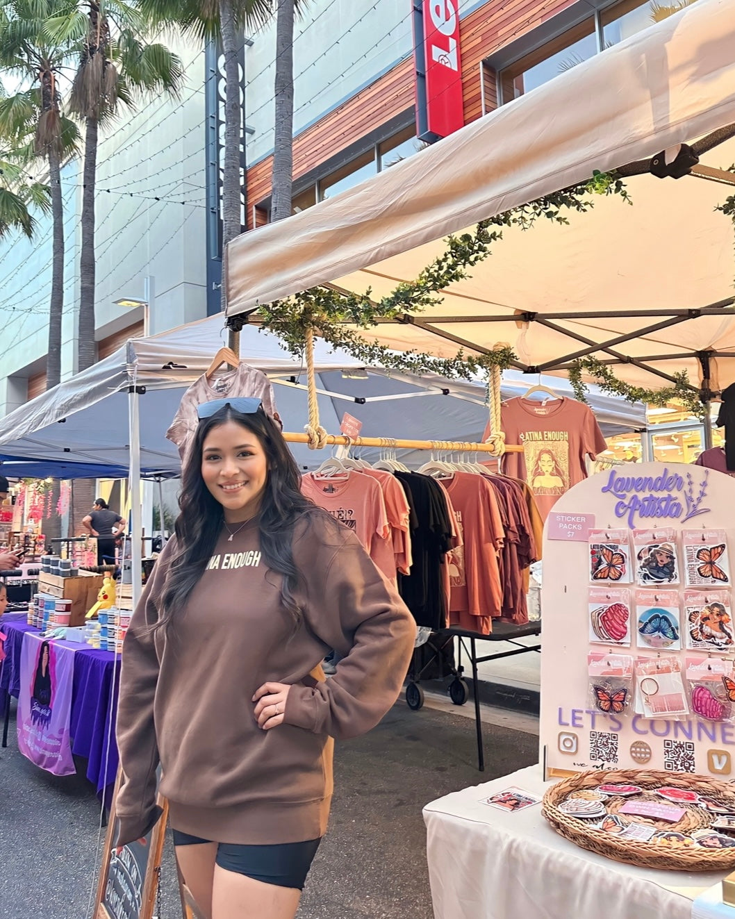 Latina Crewneck