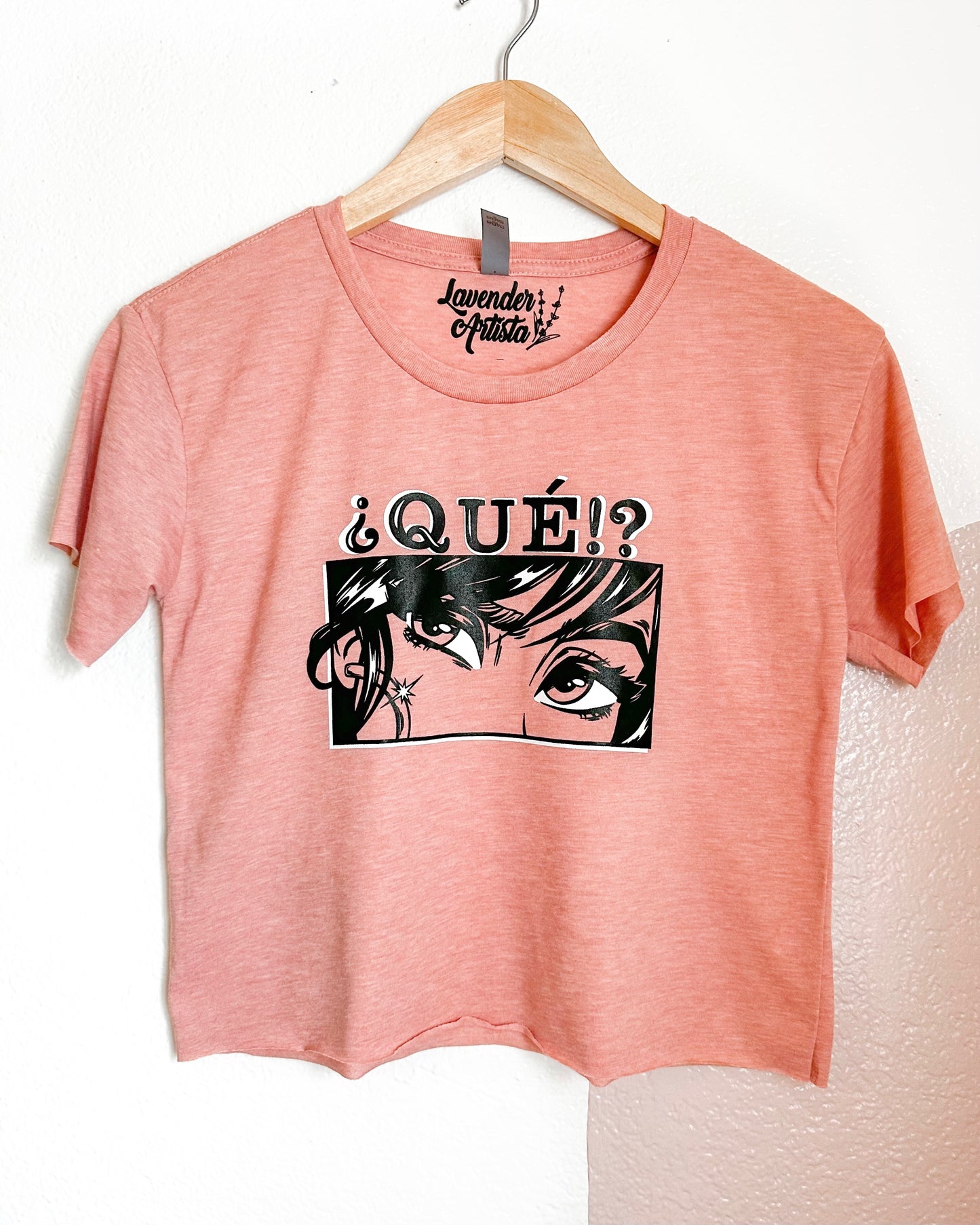 QUÉ?! Crop Top
